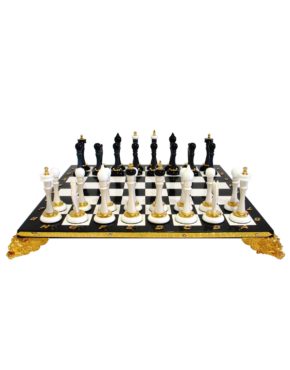 Шахматы от мастерской Златон являются эксклюзивным подарком для любителей этой игры