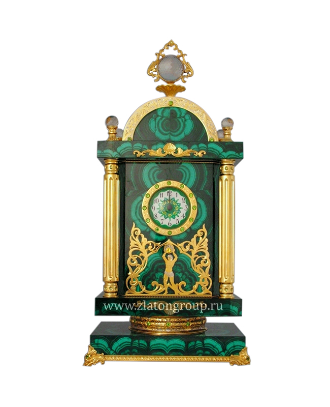 Версаль часы. Часы каминные малахит Бажов. Малахитовый зал Эрмитаж каминные часы. Часы каминные малахит 19 век. Часы из малахита настенные.